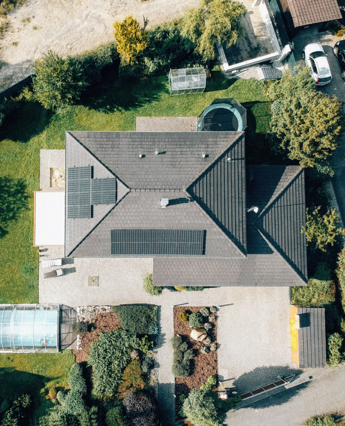 Fotovoltaické panely na střeše